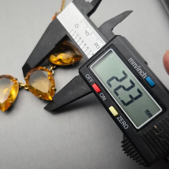 J Crew Faceted Amber Teardrop Crystal Collar Necklace 18" Gold-Tone Spring Ring - Picture 7 of 9